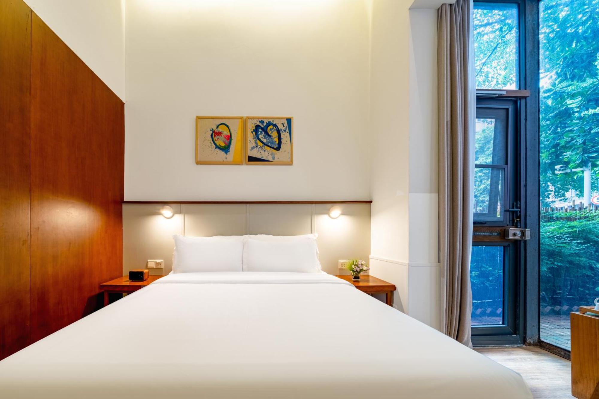 Wuyu Hotel - Chongqing University & Ciqikou Ancinet Town Exterior photo